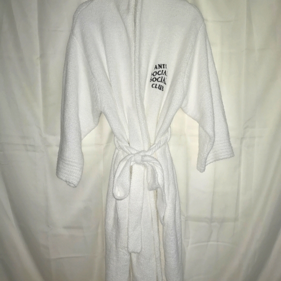 Anti Social Club Robe - Picture 4 of 8